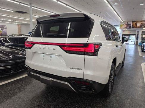 Used 2023 Lexus LX 600 4WD w/ Appearance Package image 5