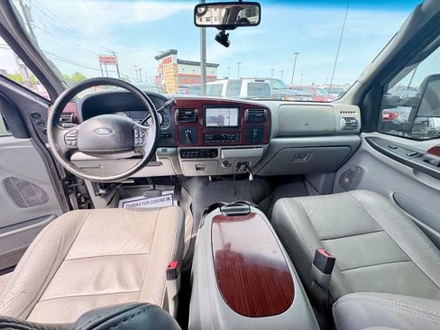 Used 2007 Ford F350 Lariat AWD/4WD image 23