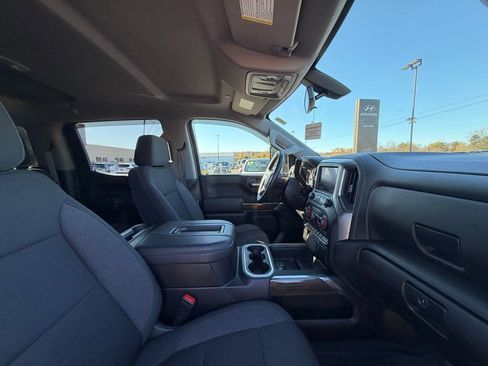 Used 2022 Chevrolet Silverado 1500 RST image 16