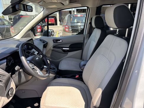 Used 2022 Ford Transit Connect XLT FWD image 11