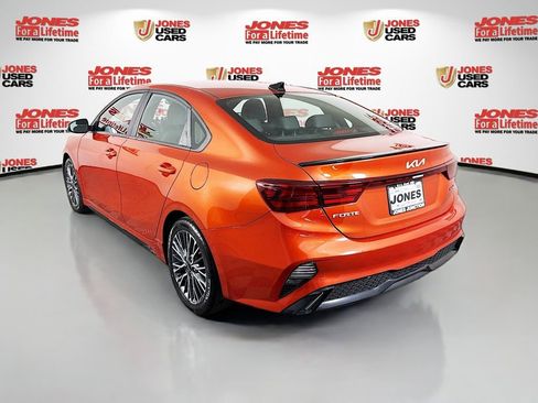 Used 2023 Kia Forte GT-Line w/ GT-Line Technology Package FWD image 2