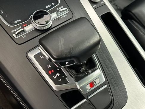 Used 2019 Audi SQ5 Premium Plus w/ Premium Plus Package AWD/4WD image 25