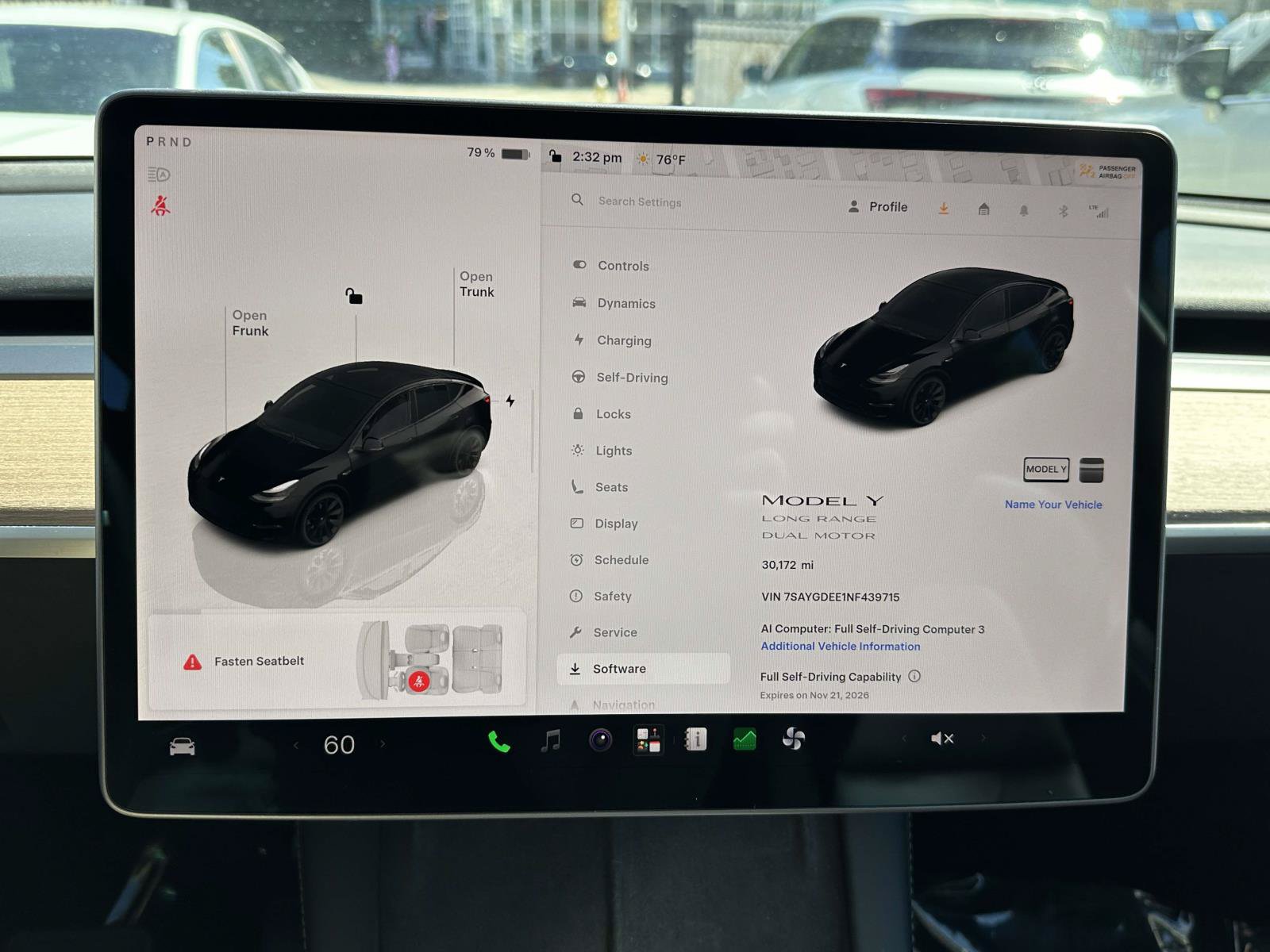 Used 2022 Tesla Model Y Long Range AWD/4WD image 29