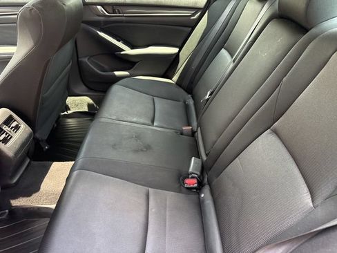 Used 2019 Honda Accord EX image 18