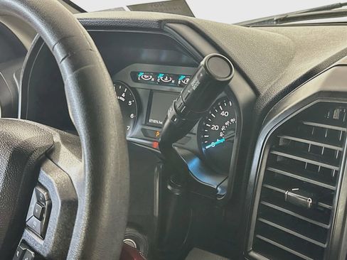 Used 2019 Ford F150 XL w/ Equipment Group 101A Mid AWD/4WD image 16