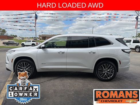 Used 2025 Buick Enclave Avenir w/ Super Cruise Package AWD/4WD image 6