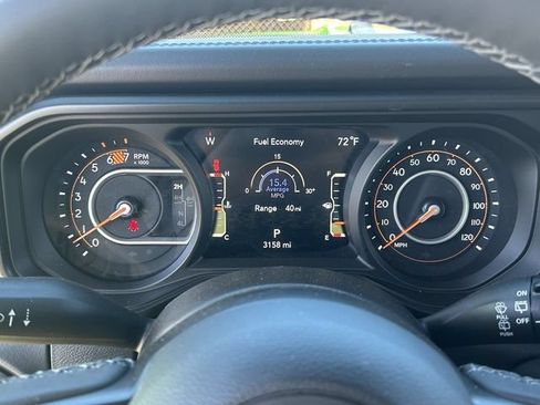 Used 2026 Jeep Wrangler Unlimited Rubicon AWD/4WD image 31