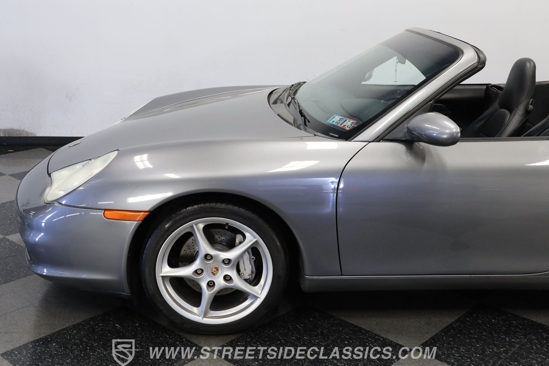 Used 2002 Porsche 911 Carrera 4 AWD/4WD image 23
