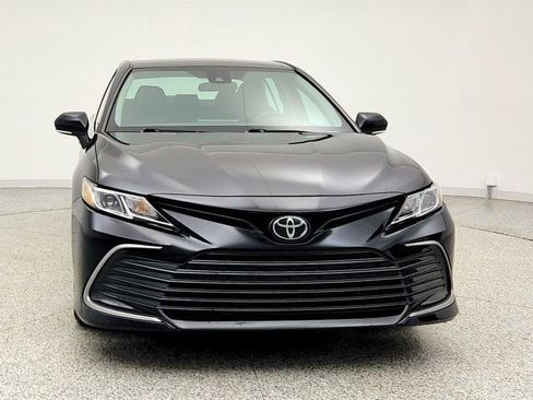 Used 2023 Toyota Camry LE image 2
