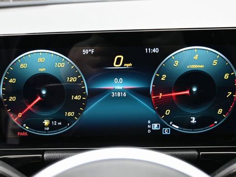 Used 2022 Mercedes-Benz GLA 250 w/ Premium Package Lite image 19