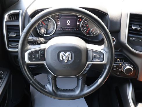 Used 2022 RAM 1500 Big Horn AWD/4WD image 13