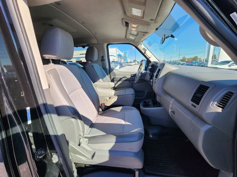 Used 2017 Nissan NV 3500 S w/ Power Package image 12