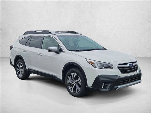 Used 2021 Subaru Outback Touring XT AWD/4WD image 3