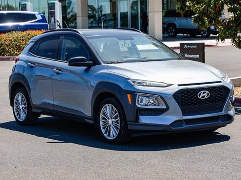 Used 2018 Hyundai Kona SEL AWD/4WD image 6