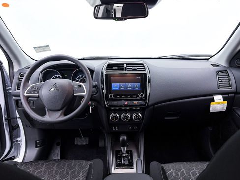 Used 2026 Mitsubishi Outlander Sport ES AWD/4WD image 15