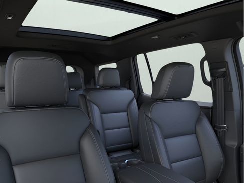 New 2026 Chevrolet Traverse LT w/ Enhanced Driving Package FWD image 24