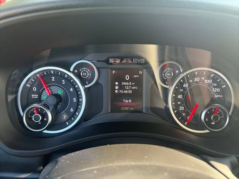 Used 2026 RAM 2500 Big Horn AWD/4WD image 25