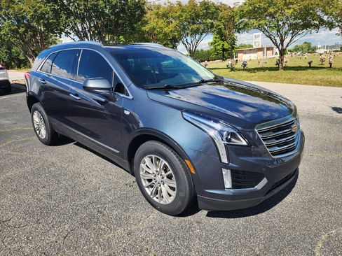 Used 2019 Cadillac XT5 Luxury AWD/4WD image 2