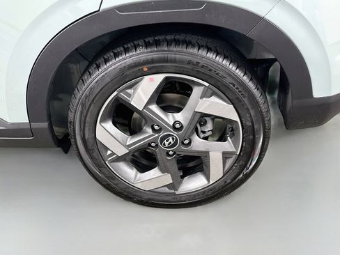 New 2026 Hyundai Venue SEL FWD image 21