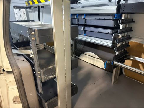 Used 2022 Ford Transit Connect XL image 14