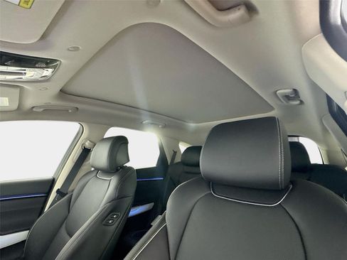 New 2026 Genesis GV70 2.5T Advanced AWD/4WD image 14