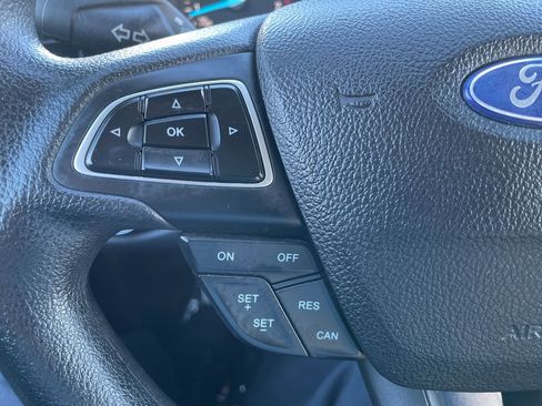 Used 2018 Ford Escape SE image 23