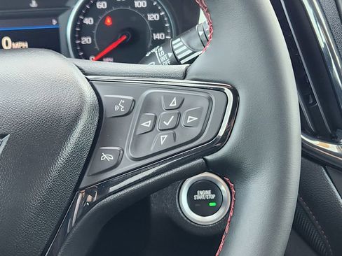 Certified 2024 Chevrolet Equinox RS FWD image 28