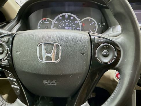 Used 2016 Honda Accord EX-L image 31