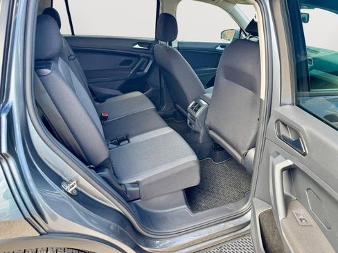 Used 2018 Volkswagen Tiguan S FWD image 27