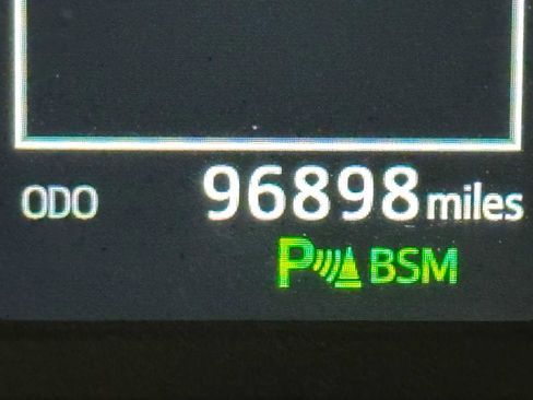 Used 2016 Toyota RAV4 XLE w/ Convenience Package image 18