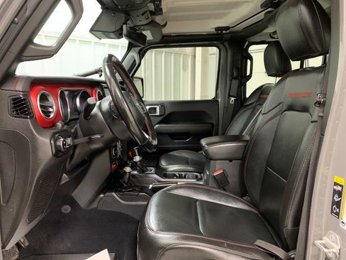 Used 2021 Jeep Gladiator Rubicon AWD/4WD image 13
