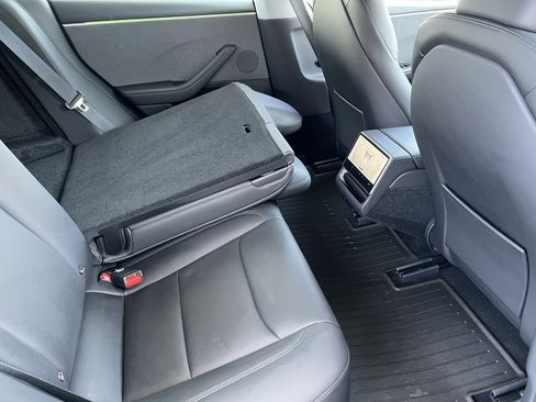 Used 2025 Tesla Model 3 Long Range RWD image 21