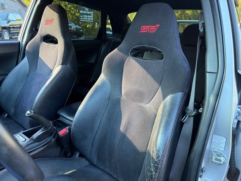Used 2011 Subaru Impreza WRX STI image 36