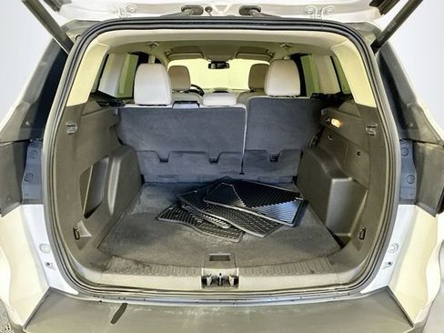 Used 2019 Ford Escape SEL image 25