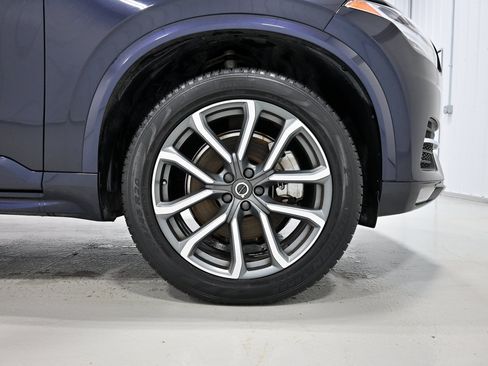 Used 2019 Volvo XC90 T6 Momentum w/ Protection Package Premier AWD/4WD image 41