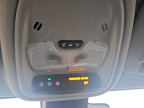 Used 2025 Buick Encore GX Preferred image 24