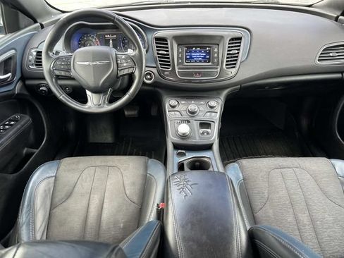Used 2015 Chrysler 200 S w/ Comfort Group FWD image 15