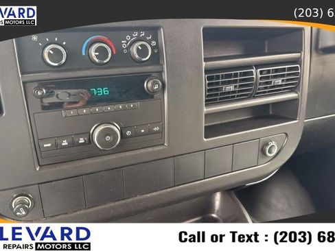Used 2008 GMC Savana 2500 RWD image 14