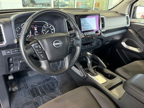Used 2024 Nissan Frontier SV w/ SV Convenience Package image 30
