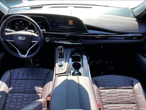 Used 2023 Cadillac Escalade ESV Premium Luxury Platinum w/ LPO, Radiant Package image 16