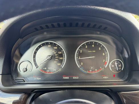 Used 2016 BMW 528i Sedan RWD image 31