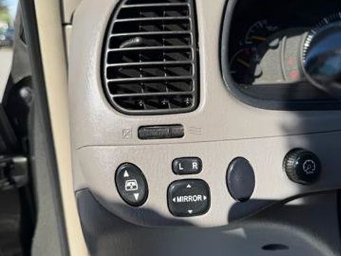 Used 2004 Toyota Tundra Limited image 5