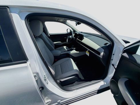 New 2027 Honda HR-V LX image 22