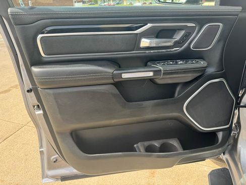 Used 2020 RAM 1500 Laramie AWD/4WD image 18