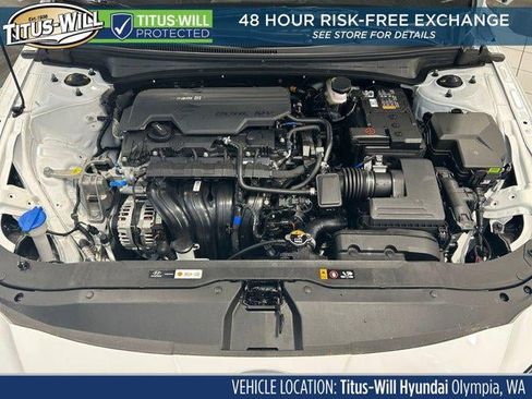 New 2026 Hyundai Elantra SE image 28