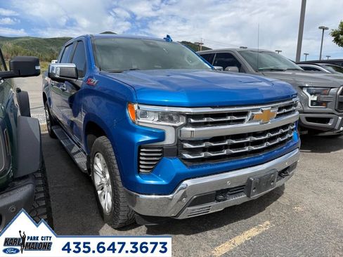 Used 2022 Chevrolet Silverado 1500 LTZ w/ Technology Package AWD/4WD image 4