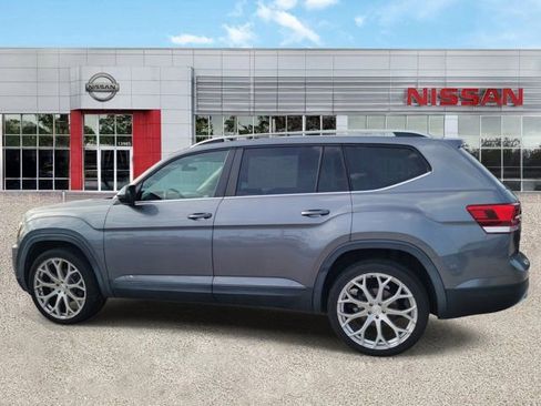 Used 2018 Volkswagen Atlas SE FWD image 3