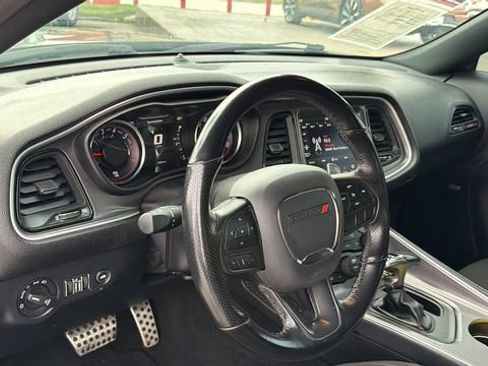 Used 2021 Dodge Challenger R/T Scat Pack w/ Scat Pack Stripe RWD image 10