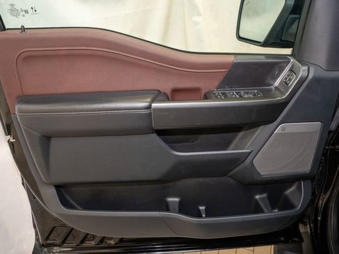 Used 2023 Ford F150 Lariat image 11