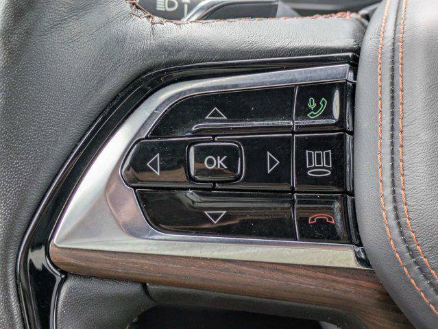 Certified 2025 Jeep Grand Cherokee Summit w/ Obsidian Package AWD/4WD image 27